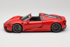 Porsche 918 Spyder Rood Minichamps 1:18 110062435 Metaal — afbeelding 4 van 8