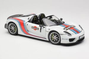 Porsche 918 Spyder Weissach Package Martini Minichamps 1:18 110062440 Metaal — afbeelding 6 van 8