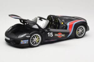 Porsche 918 Spyder Weissach Package Matt Black With Martini Stripes Minichamps 1:18 110062445 Metaal — afbeelding 2 van 8