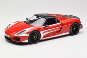 Porsche 918 Spyder Weissach Package Rood & Witte Strepen Minichamps 1:18 110062442 Metaal — afbeelding 3 van 9