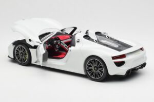Porsche 918 Spyder Wit Minichamps 1:18 110062436 Metaal — afbeelding 5 van 8