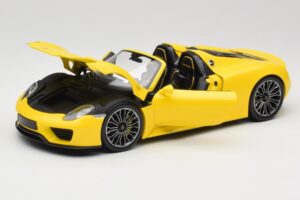Porsche 918 Spyder Geel Minichamps 1:18 110062434 Metaal — afbeelding 2 van 8