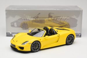 Porsche 918 Spyder Geel Minichamps 1:18 110062434 Metaal — afbeelding 8 van 8