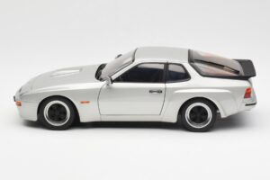 Porsche 924 Carrera GT Diamond Zilver AUTOart 1:18 78002 Metaal — afbeelding 4 van 8