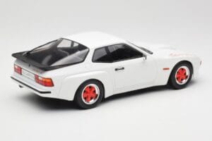Porsche 924 Carrera GT Wit & Rode Velgen MCG 1:18 MCG18303 Metaal — afbeelding 2 van 6