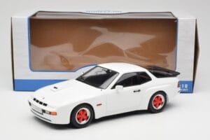 Porsche 924 Carrera GT Wit & Rode Velgen MCG 1:18 MCG18303 Metaal — afbeelding 6 van 6