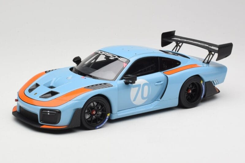 Porsche 935/19 Grello 77 Motorsport Gulf Minichamps 1:18 155067570 Metaal