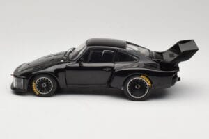 Porsche 935 Turbo Group 5 1976 Exoto 1:18 18101 Metaal — afbeelding 4 van 8