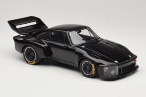 Porsche 935 Turbo Group 5 1976 Exoto 1:18 18101 Metaal — afbeelding 6 van 8