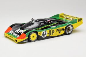 Porsche 956L BP #47 P. Henn / C. Ballot-Lena 24 Hours of Le Mans 1983 Minichamps 1:18 180836947 Metaal