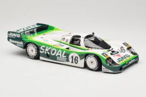 Porsche 956L #16 Skoal Bandit G. Edwards / D. Sears / M. Bleekemolen 24 Hours of Le Mans 1983 Minichamps 1:18 183836916 Metaa — afbeelding 6 van 8