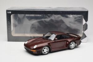 Porsche 959 Dark Red Metallic Minichamps 1:18 155066204 Metaal — afbeelding 6 van 6
