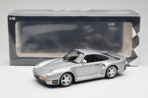 Porsche 959 Zilver Metallic Minichamps 1:18 155066201 Metaal — afbeelding 6 van 6