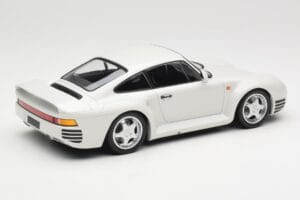Porsche 959 White Metallic Minichamps 1:18 155066206 Metaal — afbeelding 2 van 6