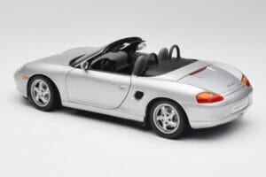 Porsche Boxster 986 Cabriolet Arctic Zilver Metallic UT Models 1:18 27852 Metaal — afbeelding 7 van 8