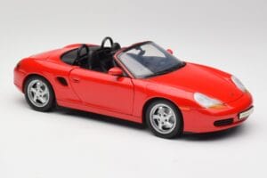 Porsche Boxster S 986 Guards Rood UT Models 1:18 27861-M1 Metaal — afbeelding 6 van 8