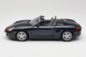 Porsche Boxster 986 S Night Blue UT Models 1:18 WAP021006-R1 Metaal — afbeelding 4 van 8