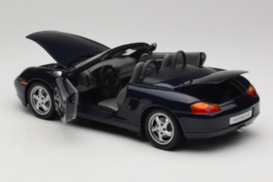 Porsche Boxster 986 S Night Blue UT Models 1:18 WAP021006-R1 Metaal — afbeelding 5 van 8