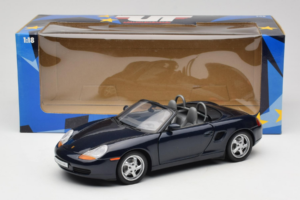 Porsche Boxster 986 S Night Blue UT Models 1:18 WAP021006-R1 Metaal — afbeelding 8 van 8