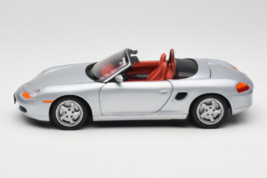 Porsche Boxster S 986 Zilver UT Models 1:18 WAP021007 Metaal — afbeelding 4 van 8