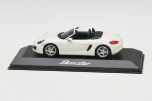 Porsche Boxster 981 Wit Minichamps 1:43 WAP0202000D-R1 Metaal