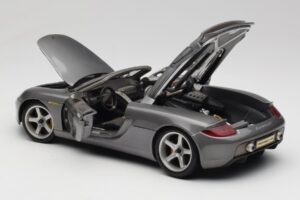 Porsche Carrera GT Grijs Metallic Maisto 1:18 36622-R1 Metaal — afbeelding 5 van 8