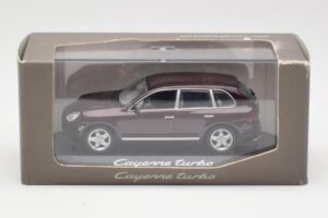 Porsche Cayenne 955 Turbo Donkerrood Minichamps 1:43 WAPC2000113 Metaal — afbeelding 4 van 4