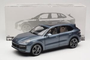 Porsche Cayenne 958 Turbo S Blue Metallic Minichamps 1:18 110066070 Metaal — afbeelding 8 van 8
