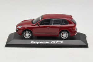 Porsche Cayenne 955 GTS Rood Met Zilveren Velgen Minichamps 1:43 WAP02000818 Metaal