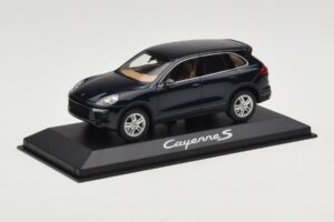 Porsche Cayenne 958 S Blue Metallic Minichamps 1:43 WAP0200060E Metaal — afbeelding 2 van 4