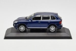Porsche Cayenne S Blauw Minichamps 1:43 WAP02061217 Metaal