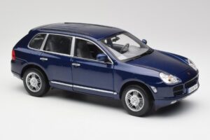 Porsche Cayenne S 9PA Dark Sea Blauw Metallic Maisto 1:18 31635 Metaal — afbeelding 6 van 8