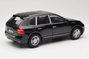 Porsche Cayenne Turbo 957 Zwart Norev 1:18 WAP02112317 Metaal — afbeelding 3 van 8