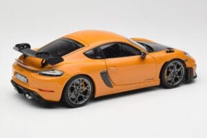 Porsche Cayman GT4 RS 982 Weissach Package Bahama Yellow Norev 1:18 187252 Metaal — afbeelding 3 van 8