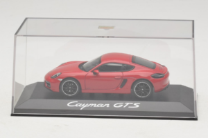 Porsche Cayman 981 GTS Rood Minichamps 1:43 WAP0200150E Metaal — afbeelding 4 van 5