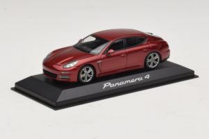 Porsche Panamera 970 4 Red Metallic Minichamps 1:43 WAP0201250E Metaal — afbeelding 2 van 5