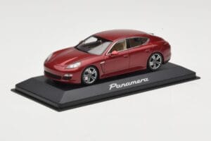 Porsche Panamera 970 Red Metallic Minichamps 1:43 WAP0200119 Metaal — afbeelding 2 van 4