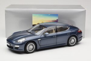 Porsche Panamera 970 S Blauw Minichamps 1:18 WAP02100119 Metaal — afbeelding 8 van 8
