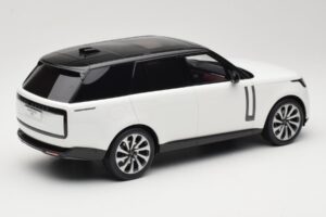 Land Rover Range Rover L460 P530 Autobiography Fuji White GT Spirit 1:18 GT533 Hars — afbeelding 2 van 6