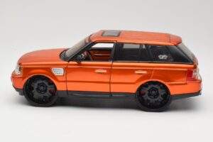 Range Rover Sport L320 Oranje Maisto 1:18 31081 Metaal — afbeelding 4 van 8