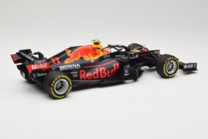 Red Bull Racing Honda RB16B #11 S. Perez Mexican GP 2021 Minichamps 1:18 110211911 Metaal — afbeelding 2 van 6