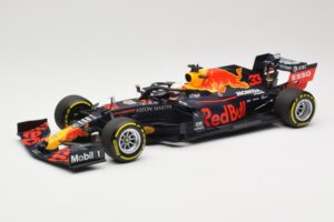 Red Bull Racing RB16 #33 M. Verstappen Winner 70th Anniversary GP 2020 Minichamps 1:18 110200533 Metaal