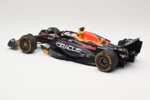Red Bull Racing RB19 #1 M. Verstappen Winner Monaco GP 2023 Minichamps 1:18 110230701 Metaal — afbeelding 5 van 6