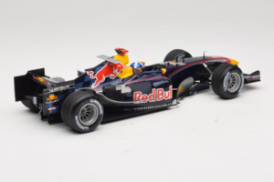Red Bull RB1 Cosworth #14 D. Coulthard Red Bull Racing Showcar 2005 Minichamps 1:18 100050084 Metaal — afbeelding 2 van 7