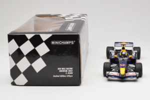 Red Bull RB1 Cosworth #15 C. Klien Red Bull Racing Showcar 2005 Minichamps 1:18 100050085 Metaal — afbeelding 7 van 7