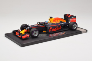 Red Bull RB12 Tag Heuer #3 D. Ricciardo Red Bull Racing 1st Pole Monaco Grand Prix 2016 Minichamps 1:18 117160103 Hars — afbeelding 2 van 7