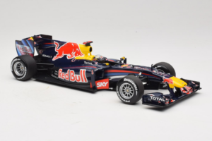 Red Bull RB6 Renault #5 S. Vettel Red Bull Racing Brazilian Grand Prix Winner 2010 Minichamps 1:18 110100205 Metaal — afbeelding 4 van 7