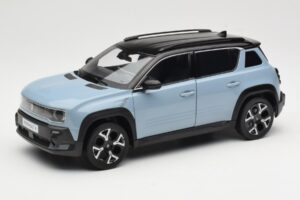 Renault 4 E-Tech Electric Cloud Blue Norev 1:18 185521 Metaal