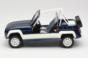 Renault 4L JP4 Blauw Otto 1:18 OT212 Hars — afbeelding 3 van 6