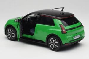 Renault 5 E-Tech Electric Pop Groen & Zwart Norev 1:18 185502 Metaal — afbeelding 5 van 8